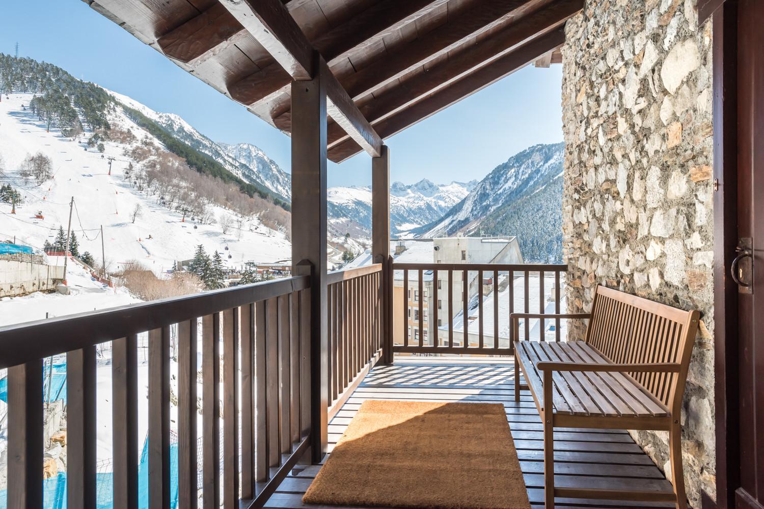 Riu Nere - Pleta De Jus By Totiaran Villa Naut Aran Bagian luar foto